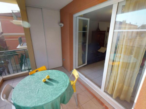 Appartement Menton, 3 pièces, 6 personnes - FR-1-196-270